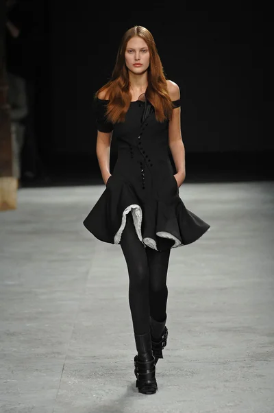 Look 2